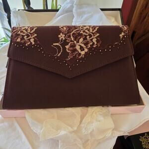 NIB Champagne Italy brown envelope purse with floral design‎ lace